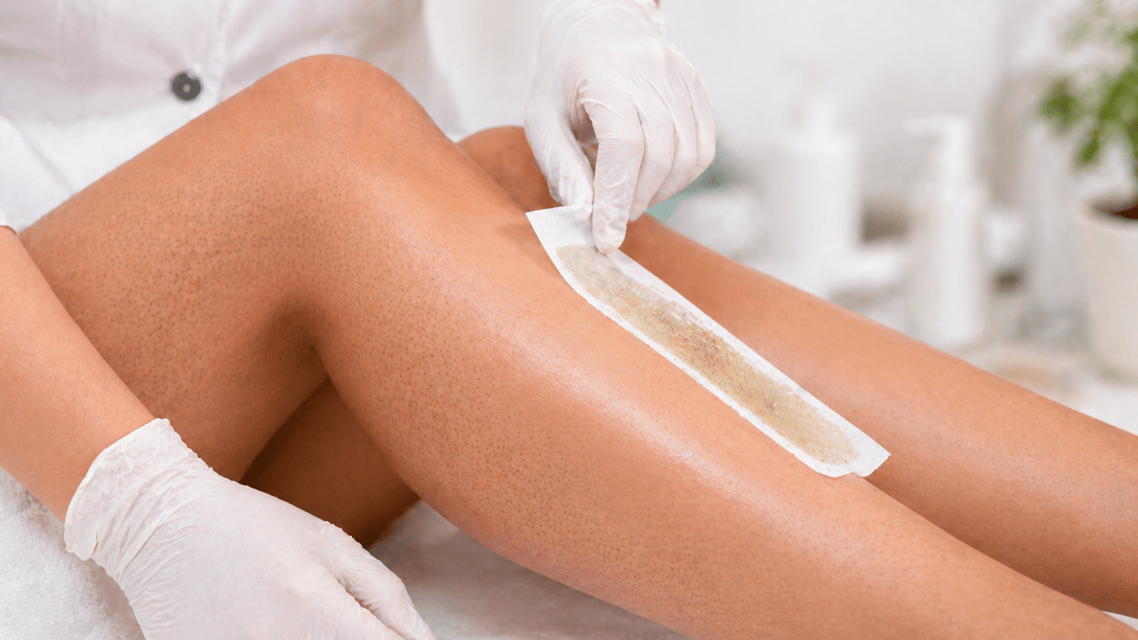 Waxing Treatment to Improve Strawberry Legs